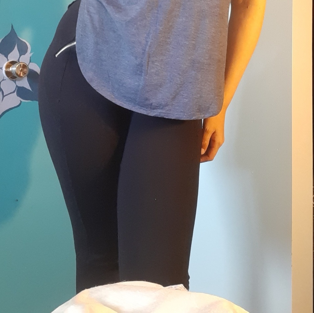 Pants - Picture 4 of 5